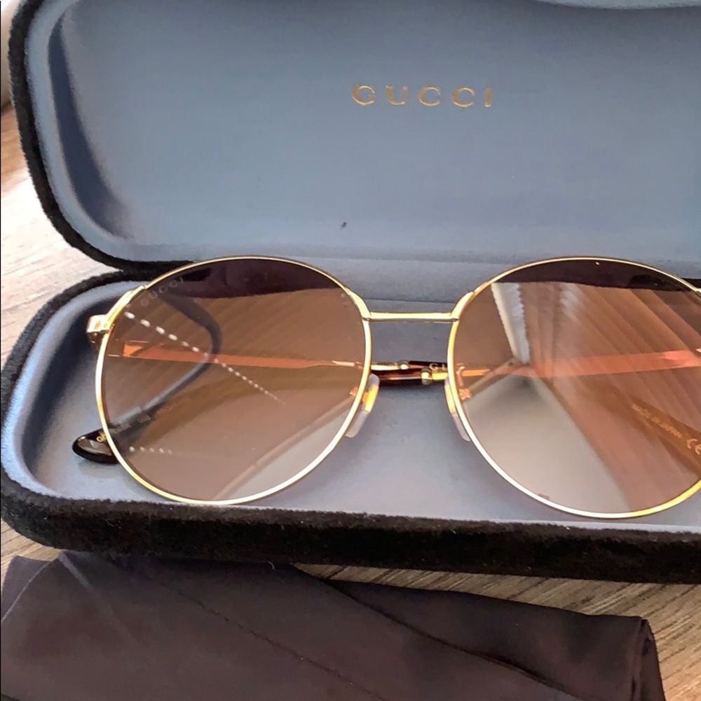 Gucci sunglasses